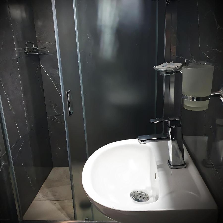 Centrally Apartments Ксанті Екстер'єр фото